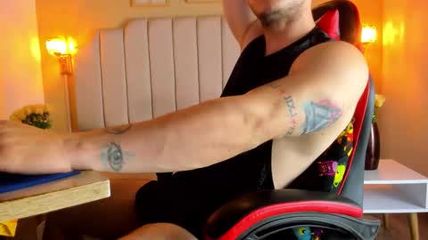 Snapshot of juan_prior chatting on November 29, 1:14 pm JUAN online show from November 29, 1:14 pm