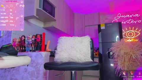 Snapshot of juana18quintero chatting on April 11, 3:44 am JUANA VALENTINA QUINTERO independent model ONLY FANS --- Juanaquintero online show from April 11, 3:44 am