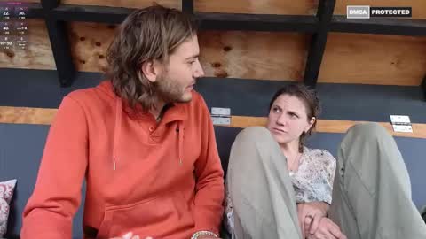 Snapshot of juana1hin chatting on November 24, 6:29 pm Juana1hin online show from November 24, 6:29 pm