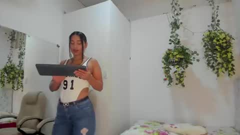 juana_naranjo online show from June 27, 2:38 am