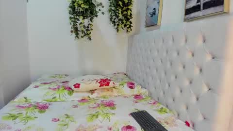 juana_naranjo online show from June 27, 12:22 pm