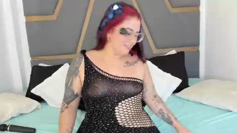 Juana Valkiria online show from July 2, 3:23 am