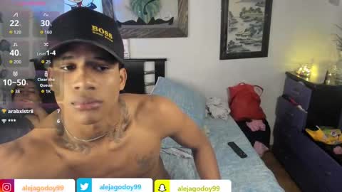 Snapshot of juanbigcock21cm chatting on November 12, 4:57 am juan jose online show from November 12, 4:57 am