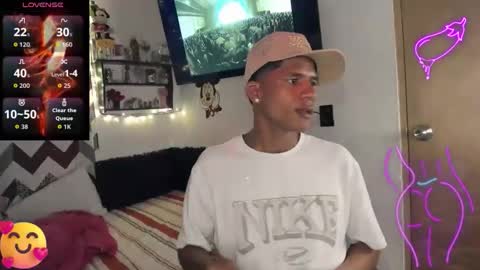 Snapshot of juanbigcock21cm chatting on March 9, 3:10 am juan jose online show from March 9, 3:10 am