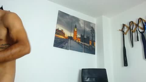 Juan Esteban online show from November 13, 5:45 pm