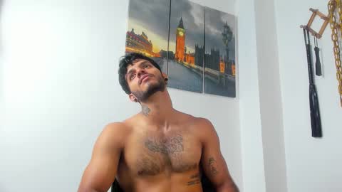 Juan Esteban online show from December 17, 2:50 am