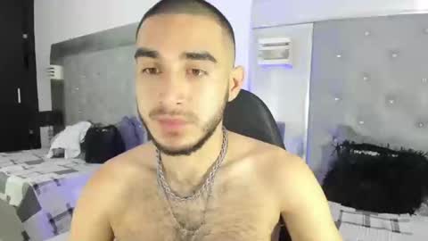 Juan Diego Uribe online show from January 12, 10:54 pm