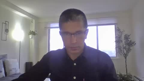 juanearth1 online show from March 3, 9:53 pm