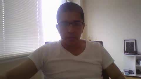 juanearth1 online show from March 6, 5:31 pm