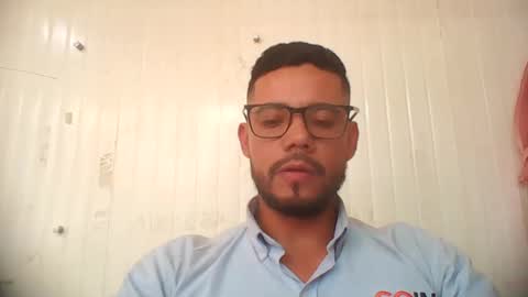 Snapshot of juanfe_style chatting on November 21, 6:39 pm juanfe_style online show from November 21, 6:39 pm