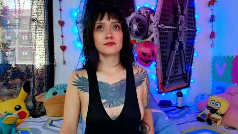 Juanita online show from June 4, 8:59 pm