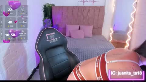 Snapshot of juanita_tay chatting on September 17, 11:34 am JUANITA online show from September 17, 11:34 am
