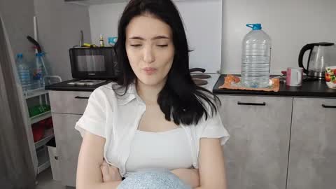 Veronika online show from June 4, 7:36 am
