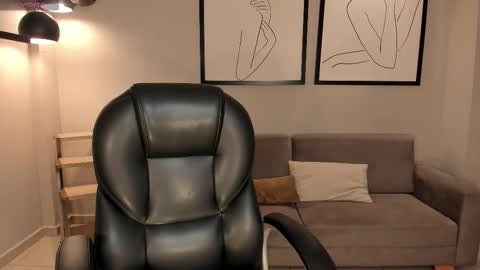 Juanita Clay online show from October 8, 11:41 am