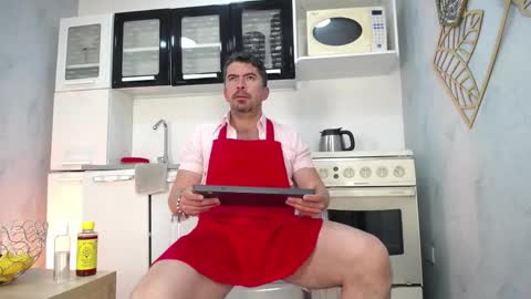 Snapshot of juank_fit45 chatting on November 14, 1:43 pm Juan k online show from November 14, 1:43 pm