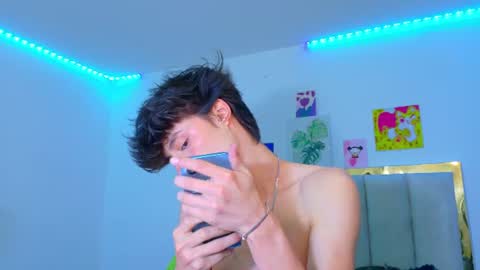 juanmres online show from July 7, 8:24 pm