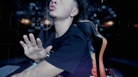 Snapshot of juanpiedraita chatting on March 21, 1:48 pm juanpiedraita online show from March 21, 1:48 pm