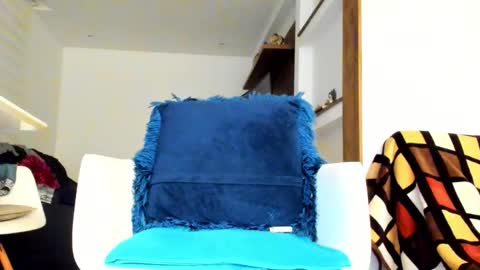 Juan online show from March 13, 2:51 am