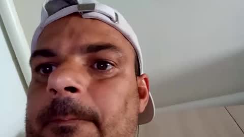 juanyyolanda1308 online show from April 5, 10:56 am