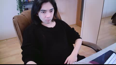 Aoi online show from December 7, 12:45 pm
