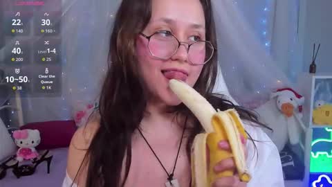 JudithSilvia online show from December 19, 4:36 pm