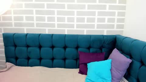 Judy online show from March 13, 1:23 am