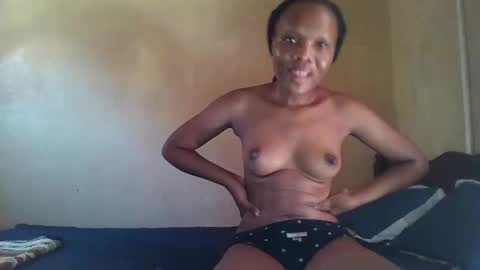 juice_petite3 online show from December 29, 12:23 pm