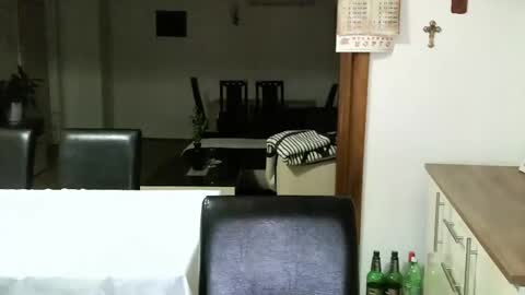 CoupleJuice online show from January 17, 4:17 am
