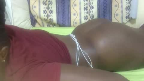 Snapshot of juicy_ass10 chatting on March 21, 8:19 am juicy_ass10 online show from March 21, 8:19 am