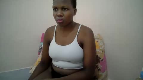 juicy_bella2 online show from September 17, 9:44 am