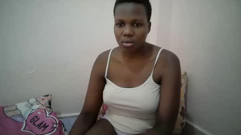 juicy_bella2 online show from September 18, 12:18 pm