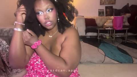 juicy_janet online show from May 31, 8:32 am