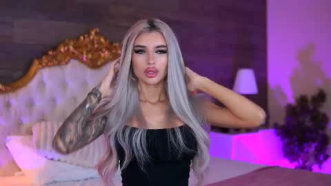 Jessye online show from October 4, 8:07 pm