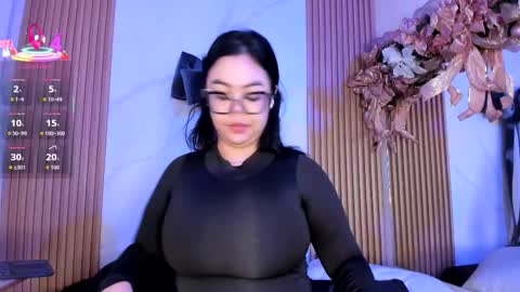 Juicy online show from December 22, 11:07 am