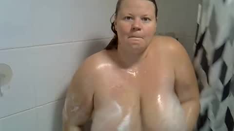 Juicy peach1988 online show from October 8, 10:46 am