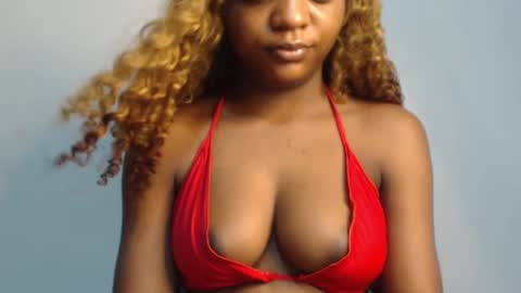 Wet Baddie online show from March 7, 7:05 pm
