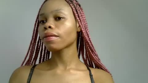 Snapshot of juicy_slut0 chatting on July 1, 7:43 am Champaign online show from July 1, 7:43 am