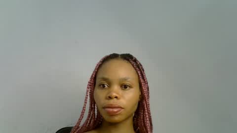 Snapshot of juicy_slut0 chatting on July 4, 8:26 pm Champaign online show from July 4, 8:26 pm
