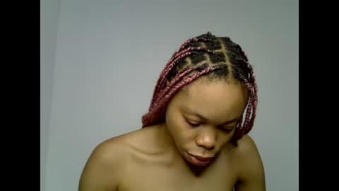 Snapshot of juicy_slut0 chatting on July 8, 6:51 am Champaign online show from July 8, 6:51 am