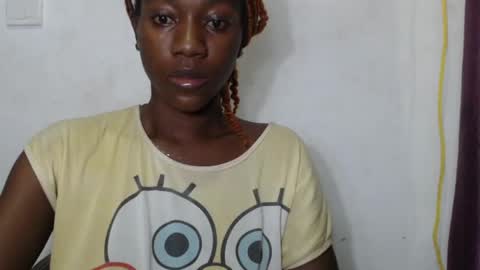 Snapshot of juicyberryx chatting on May 29, 8:56 am queen online show from May 29, 8:56 am