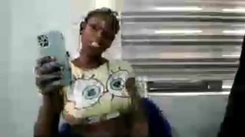 Snapshot of juicyberryx chatting on July 6, 3:03 pm queen online show from July 6, 3:03 pm