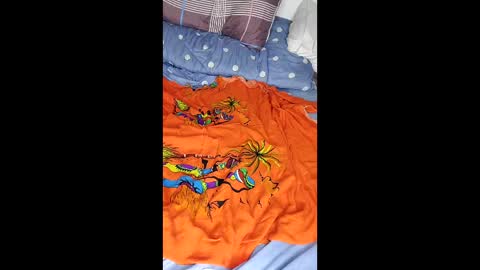 pretty online show from January 9, 10:44 pm