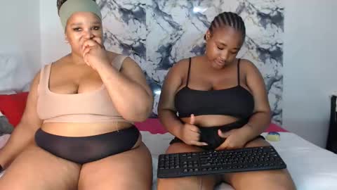 juicyjasminx online show from June 1, 9:16 pm