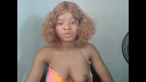 Snapshot of juicynpinkx chatting on March 18, 8:28 am juicynpinkx online show from March 18, 8:28 am
