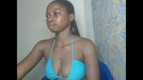 juicypiexx online show from January 29, 3:54 am