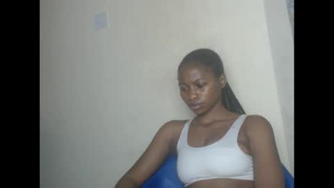 juicypiexx online show from January 30, 1:22 am