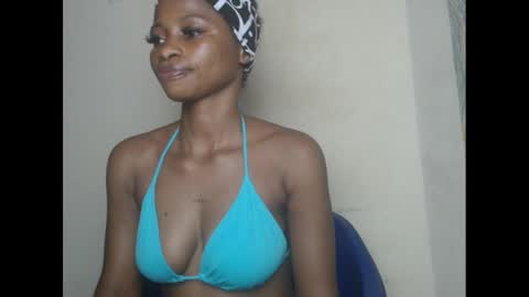 juicypiexx online show from February 14, 12:30 am