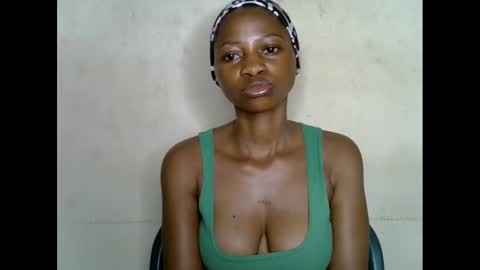 juicypiexx online show from March 7, 10:13 am