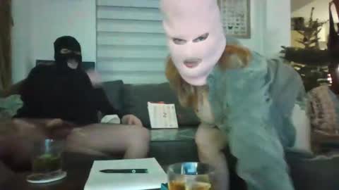 Snapshot of juicywaternelon chatting on February 1, 4:55 am TajinDream online show from February 1, 4:55 am