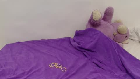 Snapshot of juicyxpink chatting on March 24, 7:57 am juicyxpink online show from March 24, 7:57 am